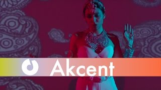 Poster push lyrics – akcent feat. amira