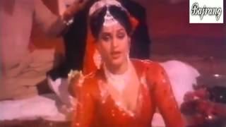 Poster mujhe tune kahin ka na chhoda